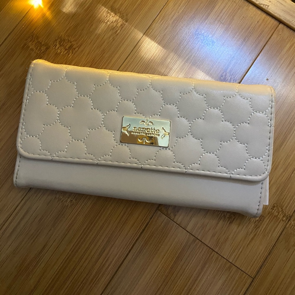 🌻Tri-fold wallet